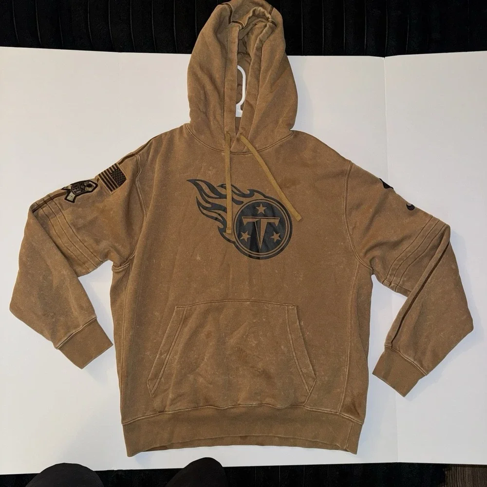Men's Large Nike Tennessee Titans Support Our Troops Pullover Hoodie Brown NFL‎